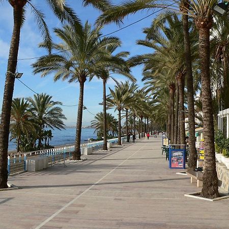 Appartamento Fully Renovated Frontline Flat Marbella Esterno foto